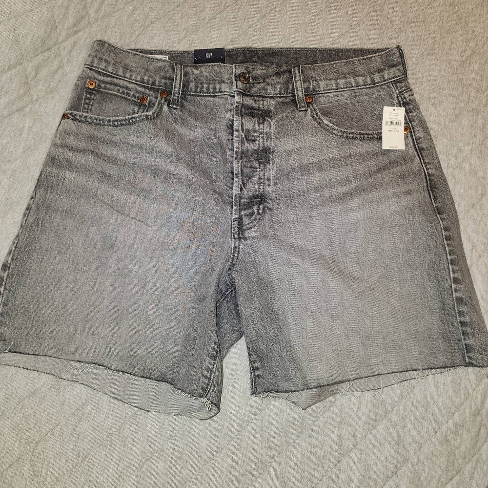 Gap Women's 6' High Rise Cheeky Midi Denim